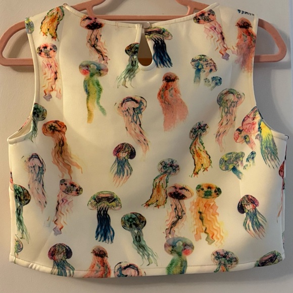 The Wanderlust Top (Jellyfish) - Picture 2 of 6